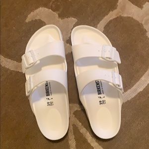 NEW Birkenstock White Slider Sandal 39 or US 8